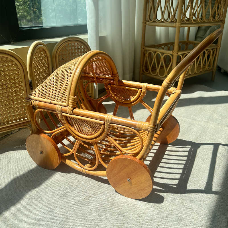 Woven Rattan Baby Stroller Vin - Baby Nursery Vintage Decor ulasan dan harga